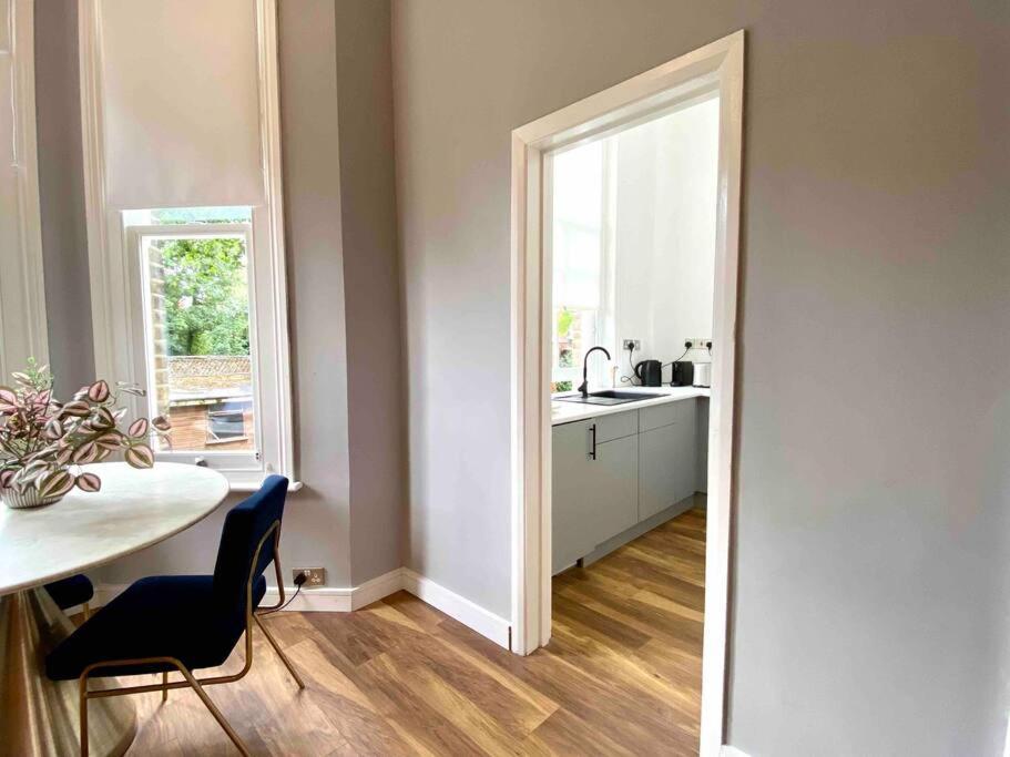 Stylish Studio For 3 Near Regents Park N4 Londra Exterior foto