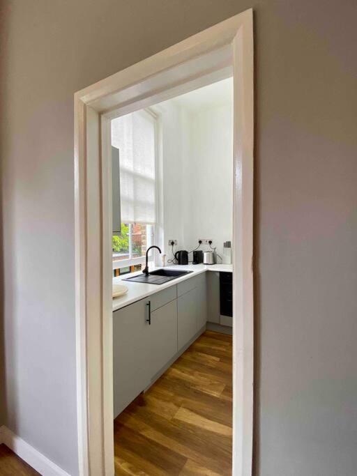 Stylish Studio For 3 Near Regents Park N4 Londra Exterior foto